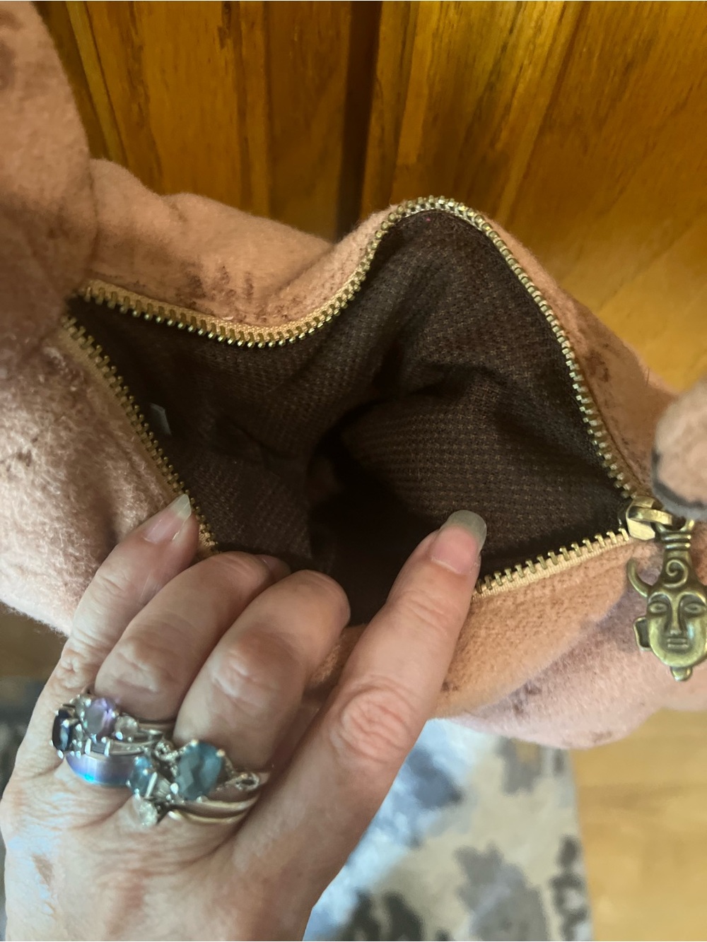 Fuzzy Nation 3D Pug Purse - Picture 3 of 4